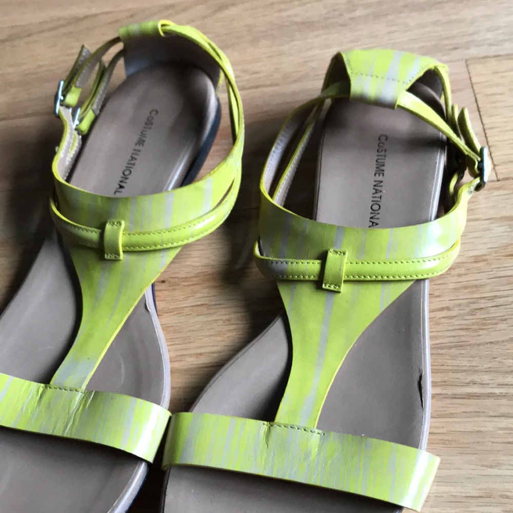 COSTUME NATIONAL Yellow Sandals - Picture 3 of 5